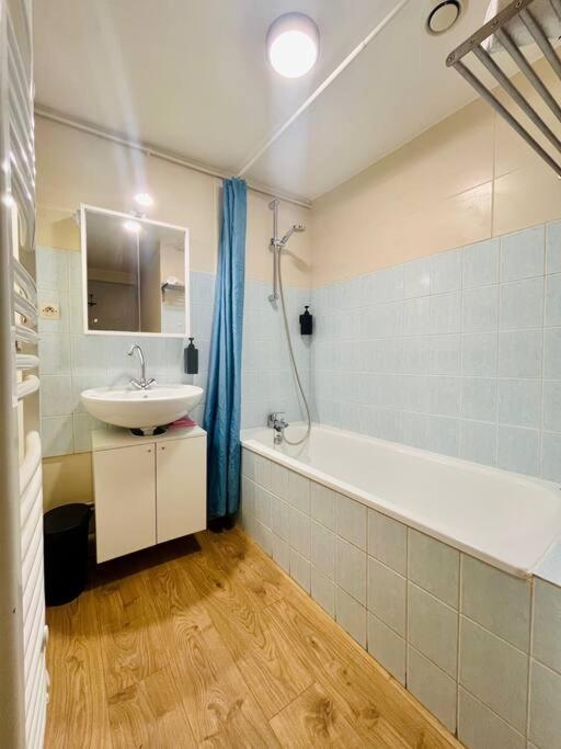 Appartement Liberte En Centre-ville Bourgoin-Jallieu